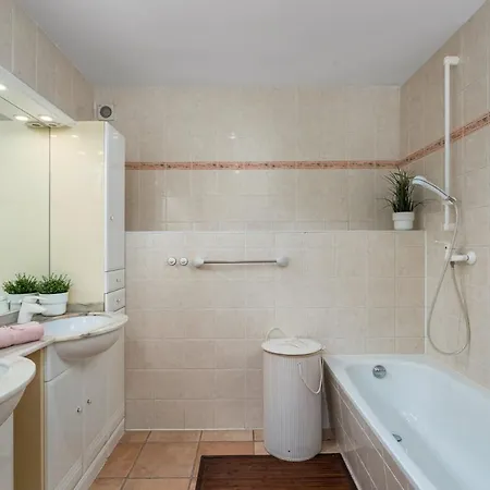 Villa Jaconne - Plusholidays *